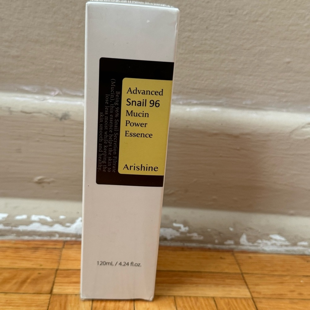 Arishine Advanced snail 96 Mucin Power Essence 120 ML  NWT
